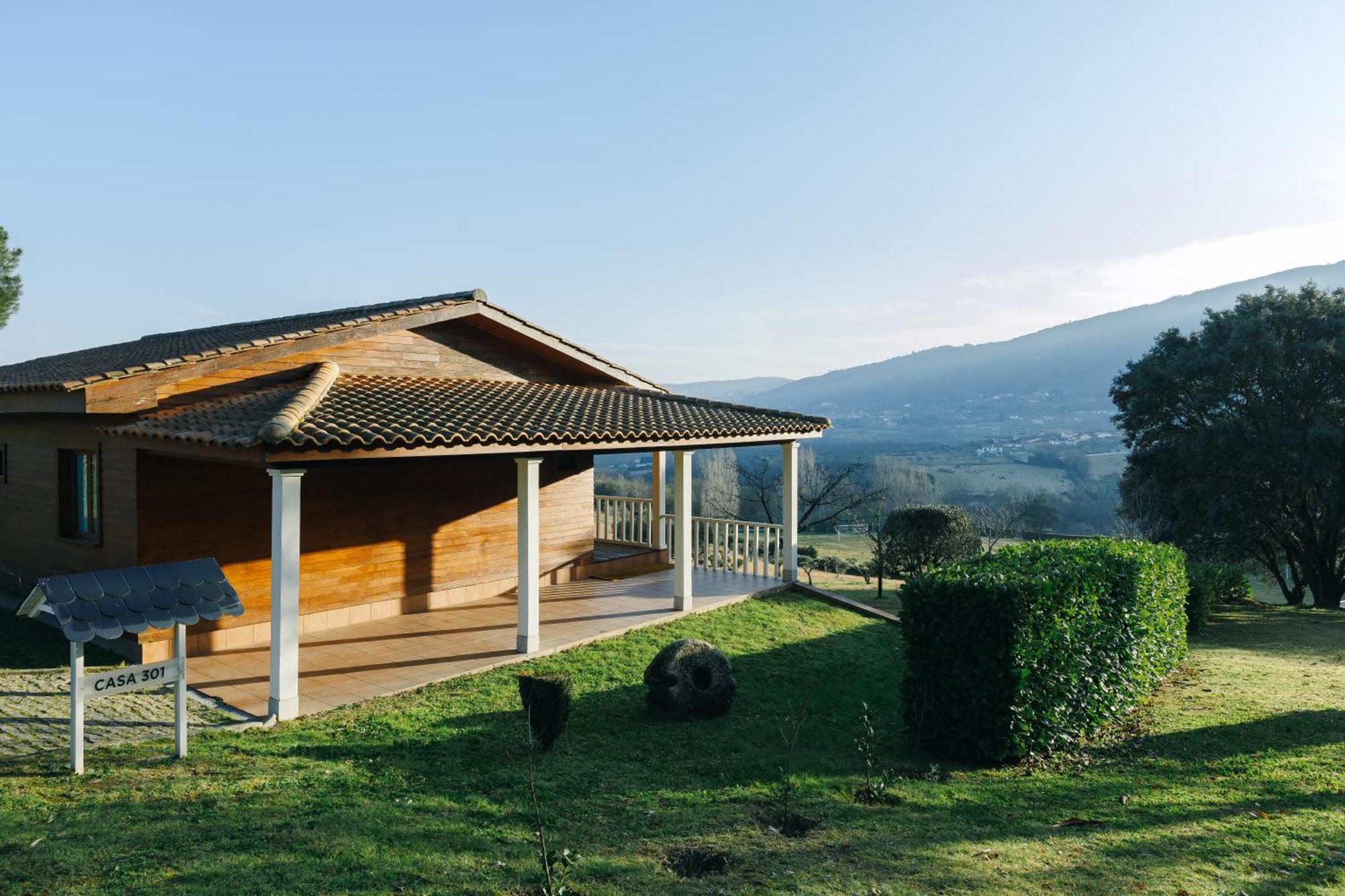 Hotel Rural Casa De Samaioes Chaves Exterior photo